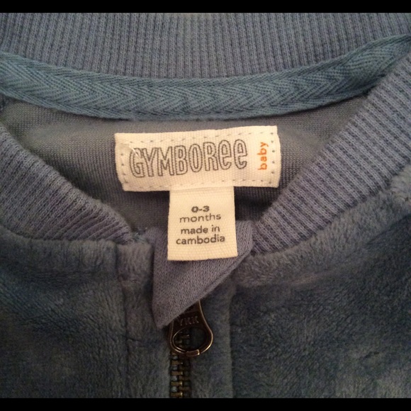 Gymboree velour 2pc. Size 0-3M. - Picture 2 of 8